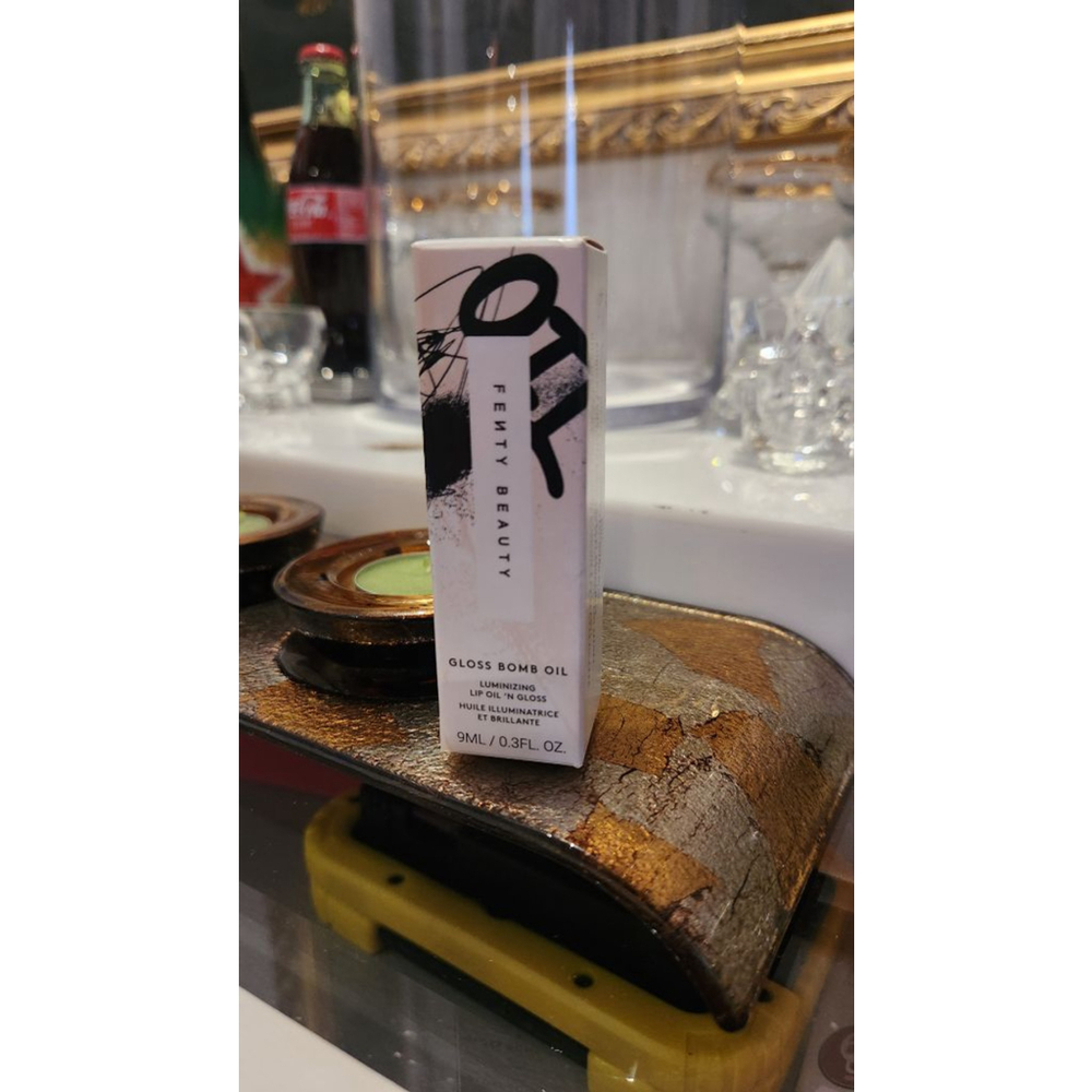 Fenty Beauty Gloss Bomb Oil Lip Gloss